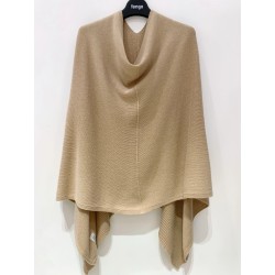 Poncho en maille Marque Fengo en mélange de laine, viscose et cachemire